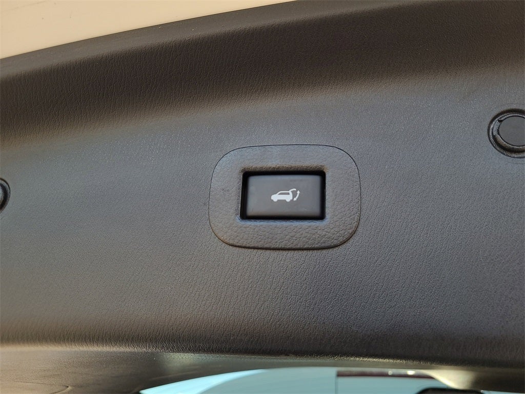 2020 Nissan Armada Platinum