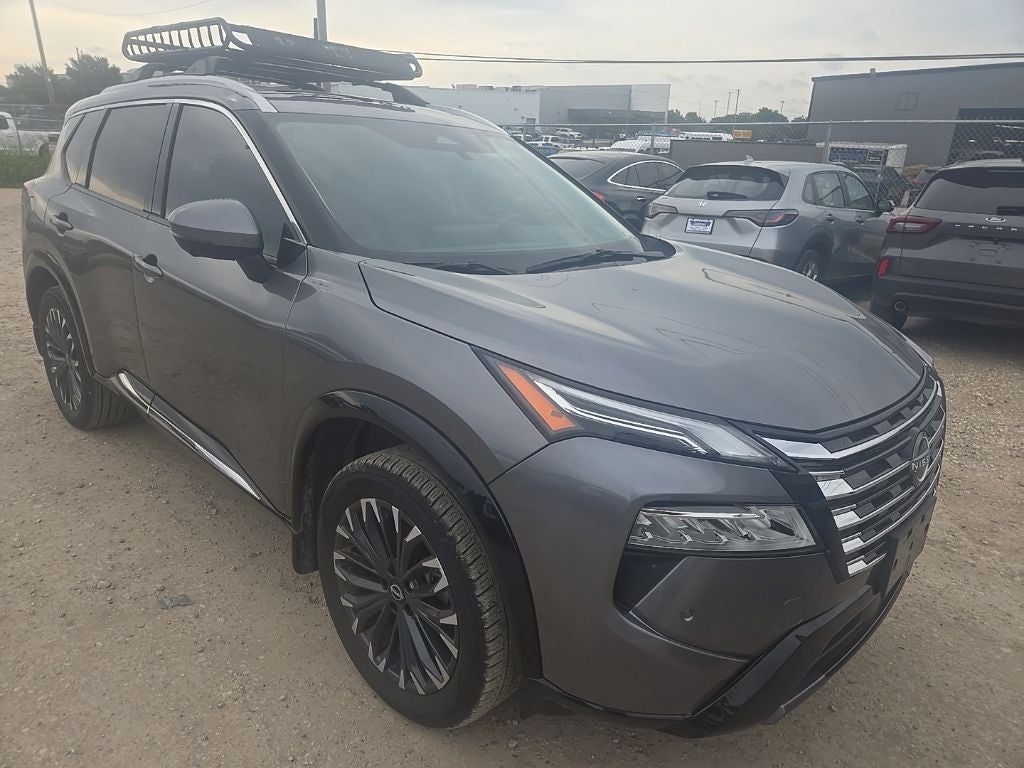 2025 Nissan Rogue Platinum