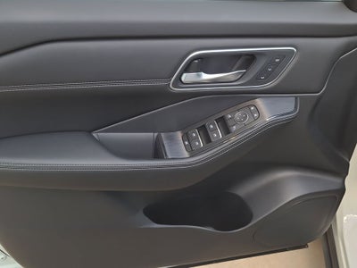 2024 Nissan Rogue Platinum