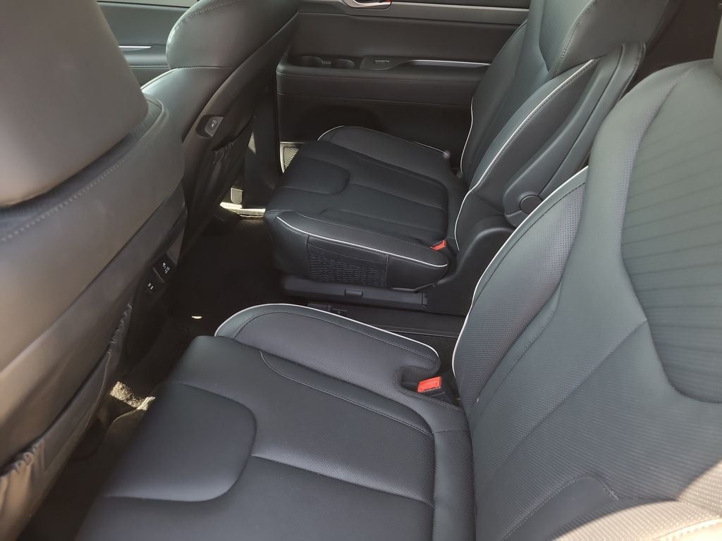 2025 Hyundai Palisade SEL Premium 7 Passenger