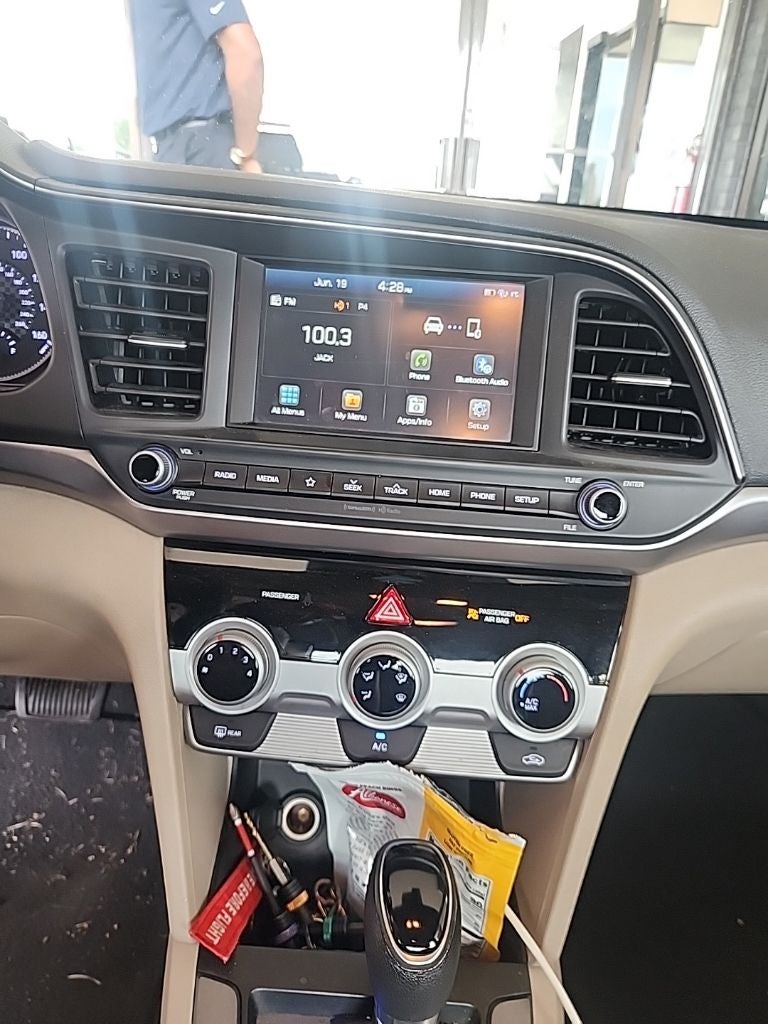 2019 Hyundai Elantra SEL