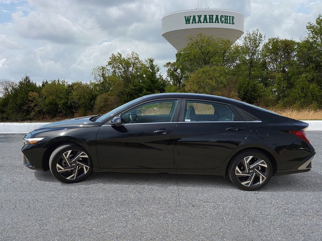 2024 Hyundai Elantra Limited