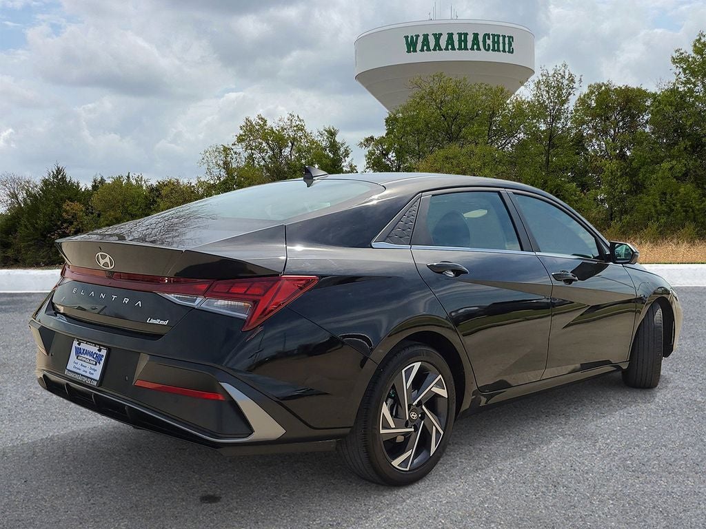 2024 Hyundai Elantra Limited