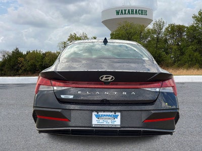 2025 Hyundai Elantra SEL Convenience