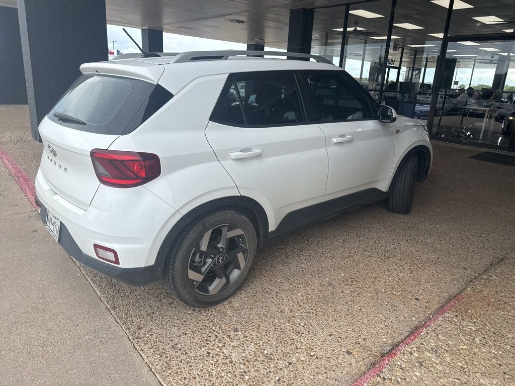2023 Hyundai Venue SEL