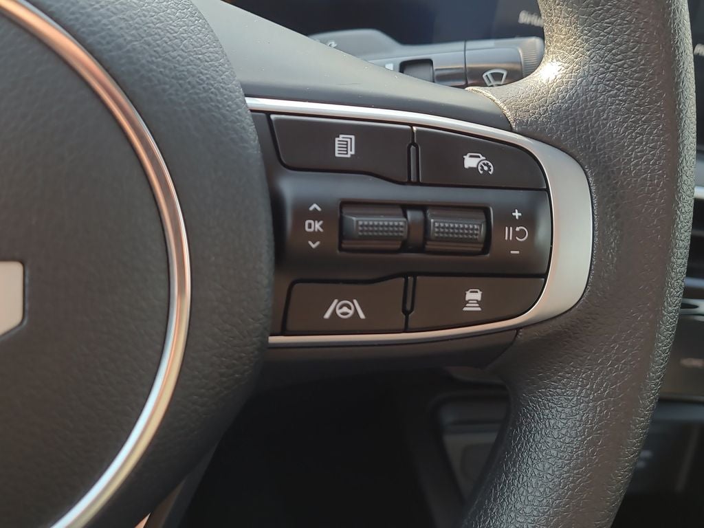 2026 Kia K5 LXS