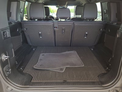 2025 Land Rover Defender 110 S