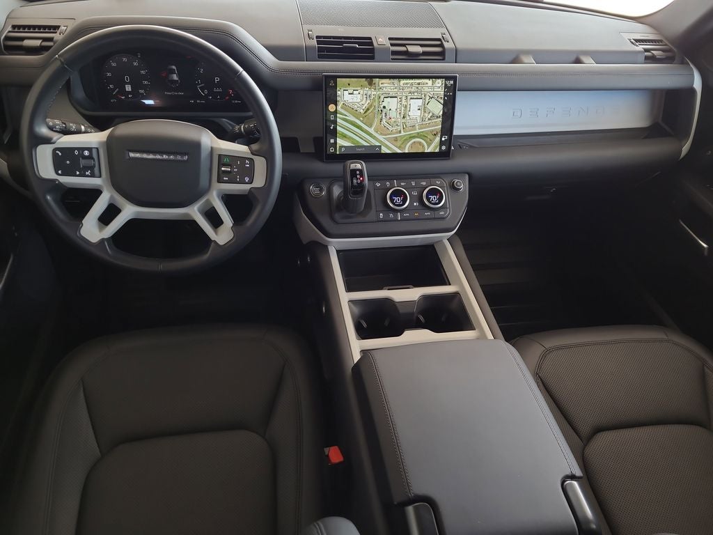 2025 Land Rover Defender 110 S