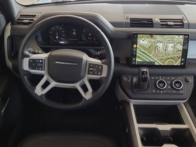 2025 Land Rover Defender 110 S