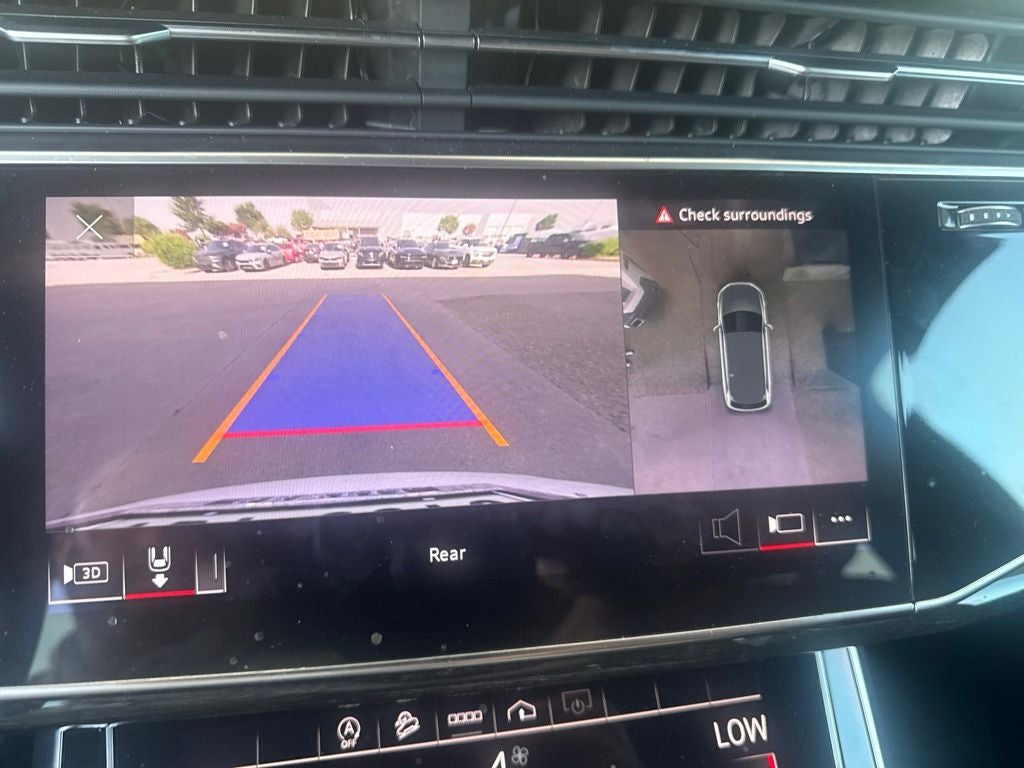 2023 Audi Q7 45 Premium quattro