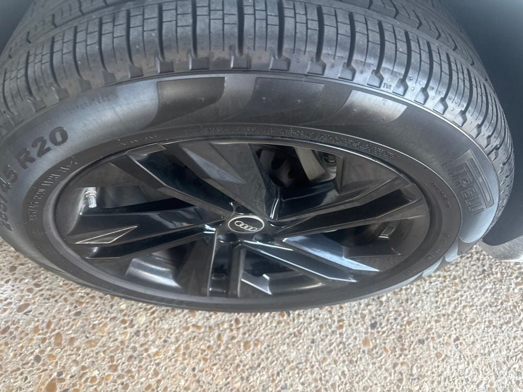 2023 Audi Q7 45 Premium quattro