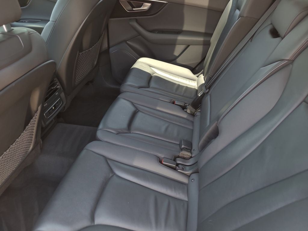 2023 Audi Q7 45 Premium quattro