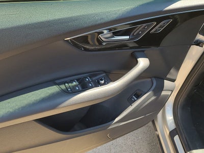 2023 Audi Q7 45 Premium quattro