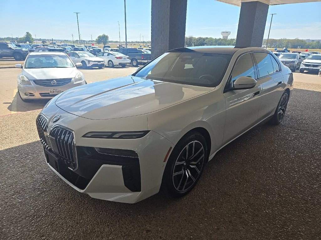 2026 BMW 7 Series 740i