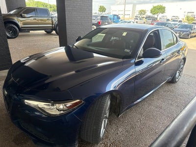 2017 Alfa Romeo Giulia Base